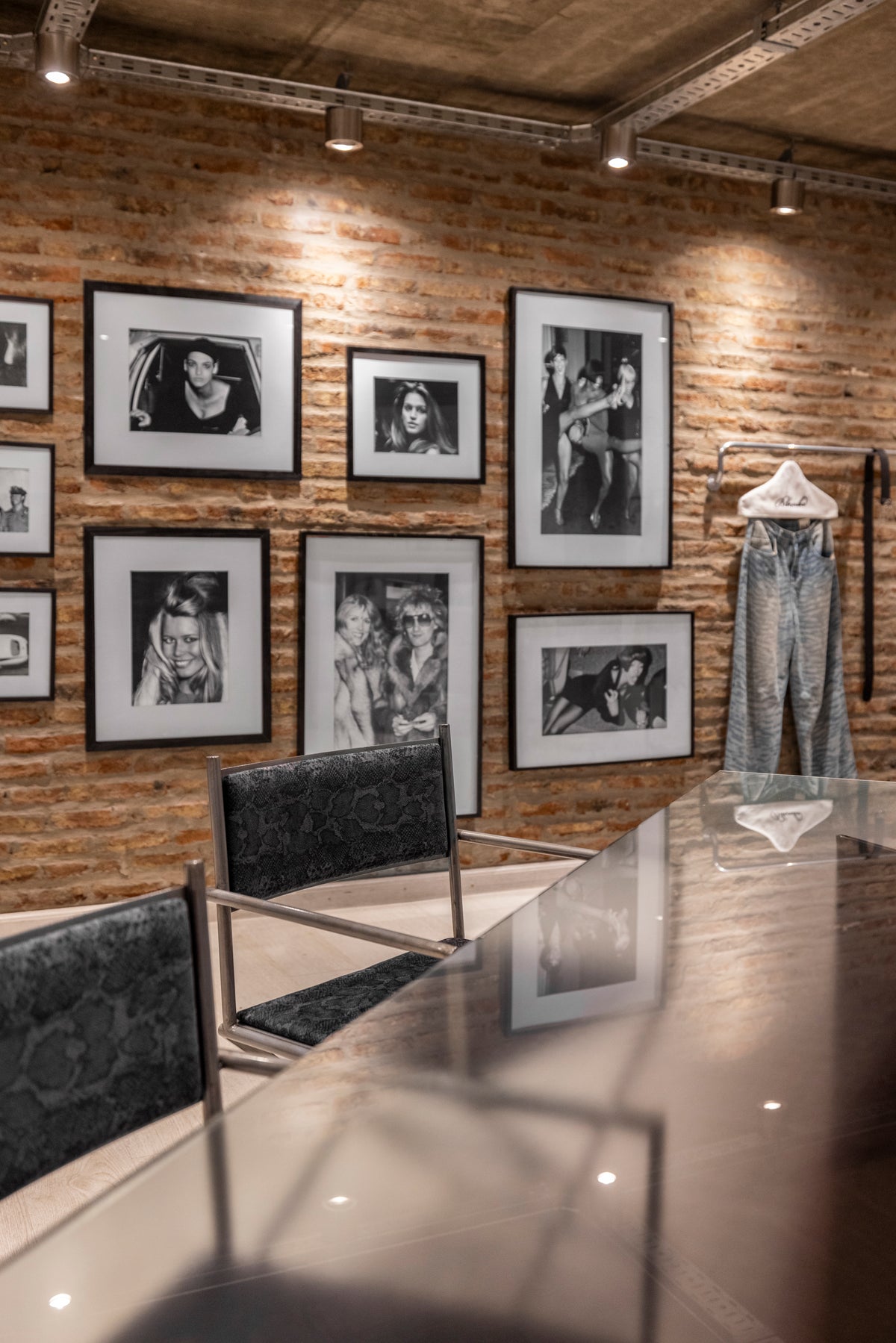 Detalles de diseño en el nuevo estudio Blackmamba Buenos Aires